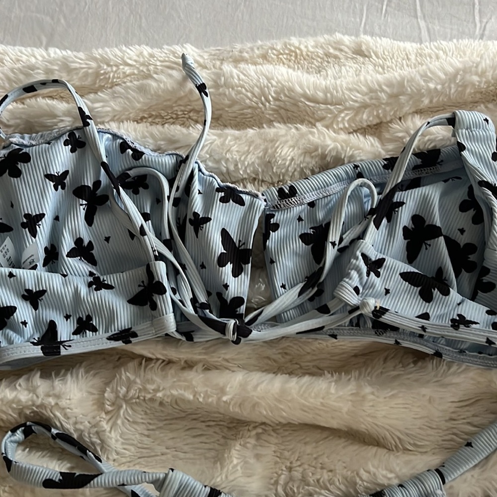Butterfly bikini - Picture 2 of 2